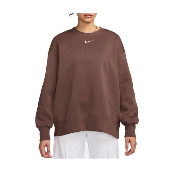 Nike Women's Sportswear Phoenix Fleece Oversized Crew-Neck Sweatshirt - Picture 2 of 4